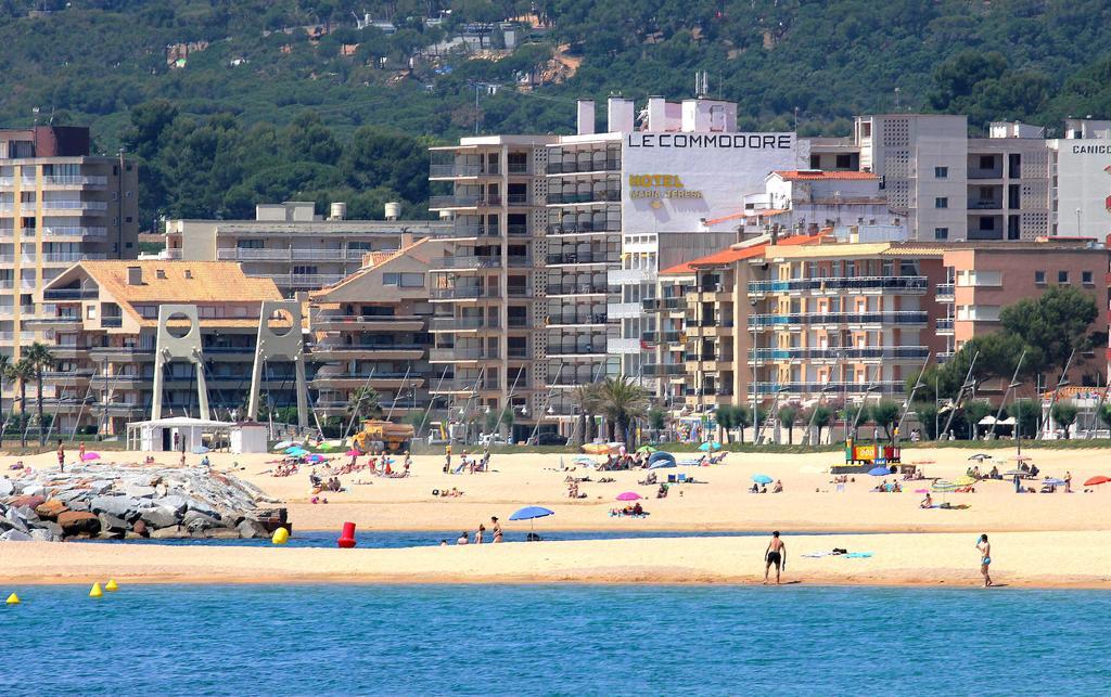 Hotel Maria Teresa Calonge  Esterno foto