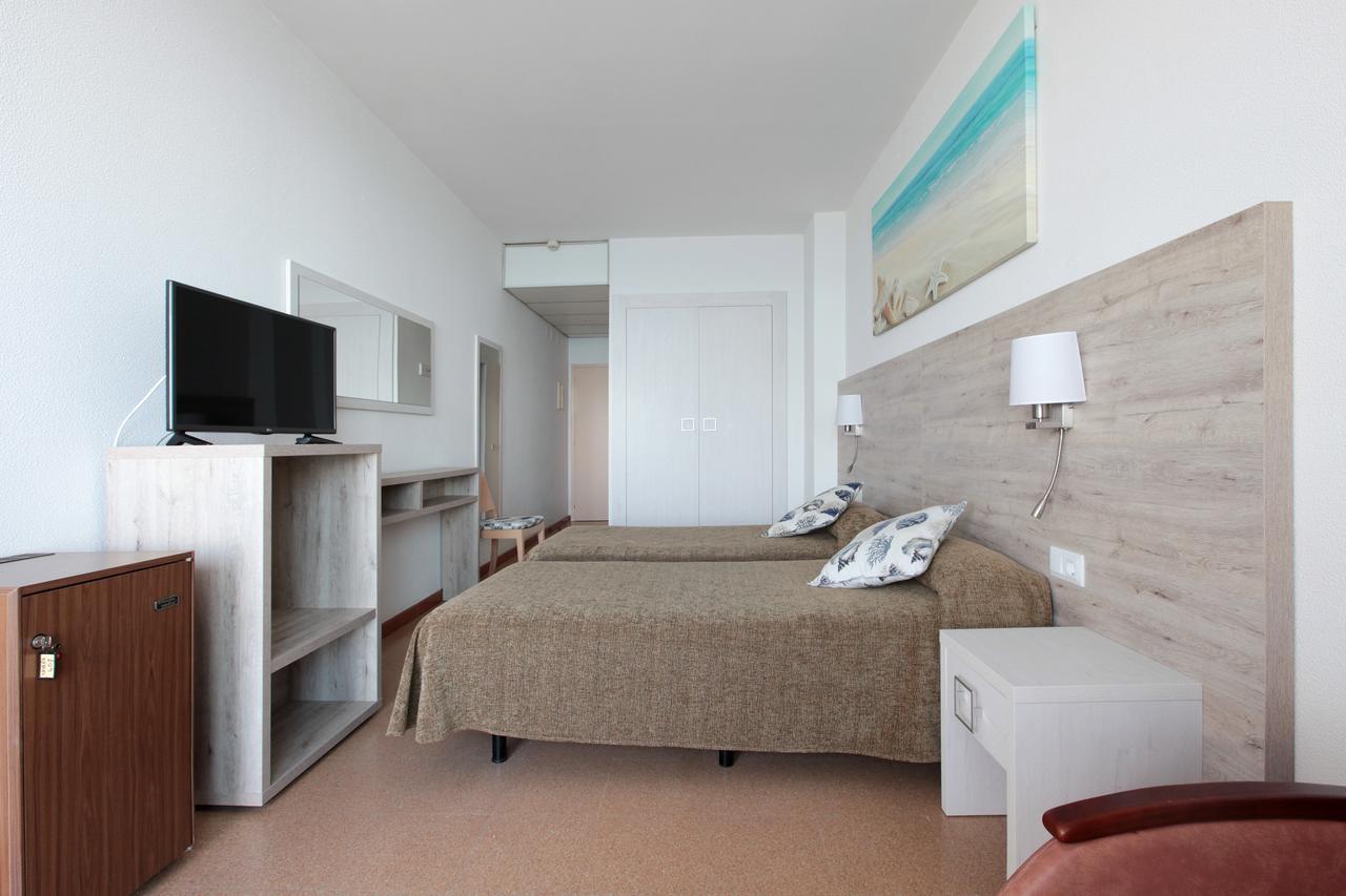 Hotel Maria Teresa Calonge  Esterno foto