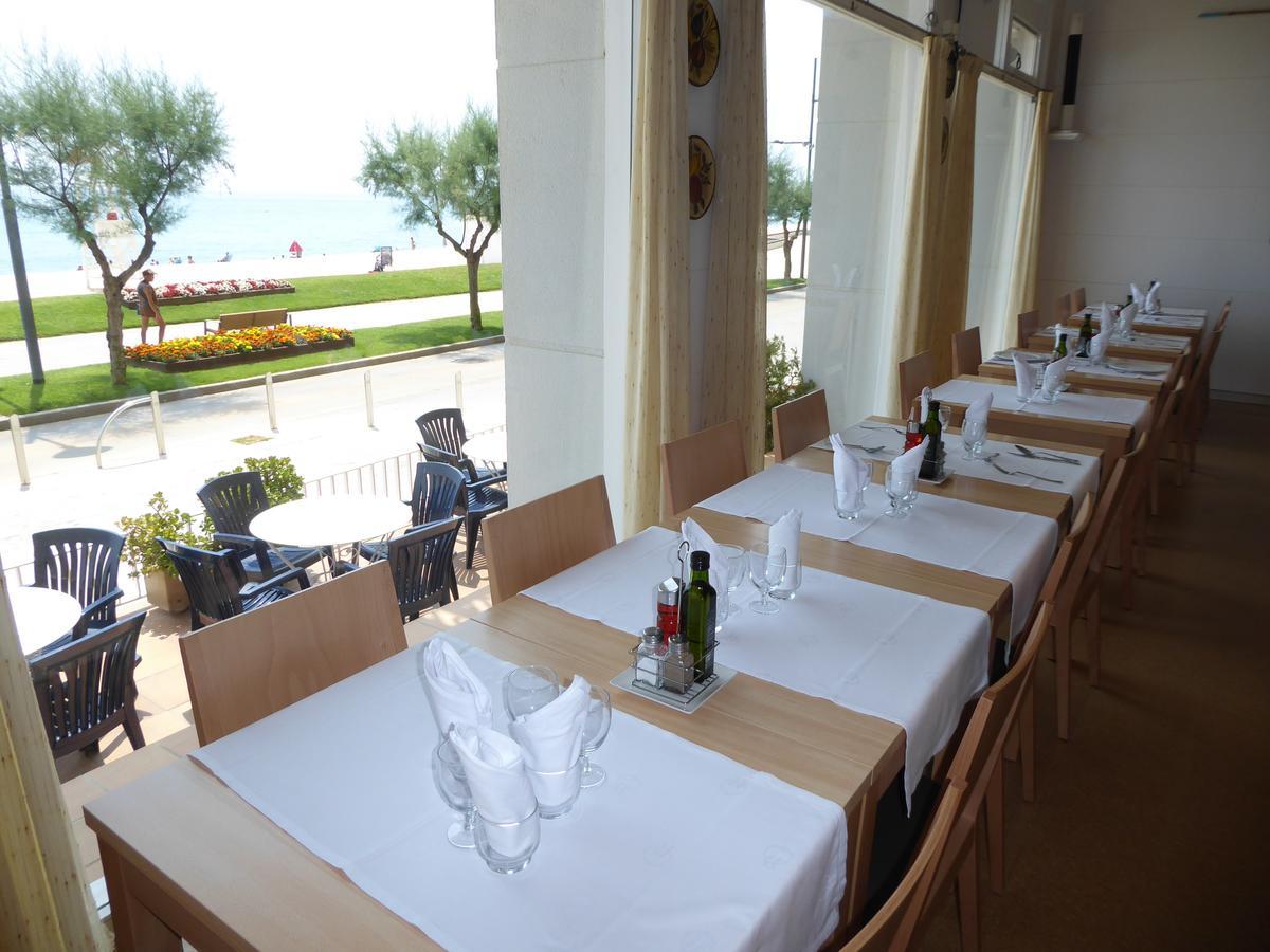 Hotel Maria Teresa Calonge  Esterno foto